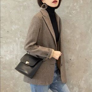 Banana Republic Wool suit